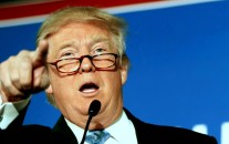 Republican presidential candidate Donald Trump speaks during a campaign stop before next months earliest in the nation presidential primary, Monday, Jan. 11, 2016, in Windham,NH (AP Photo/Jim Cole)