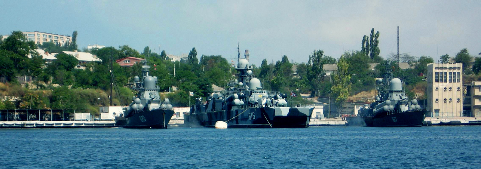 Soviet_and_Russian_Black_Sea_Fleet_Guided_Missile_Corvettes.jpg