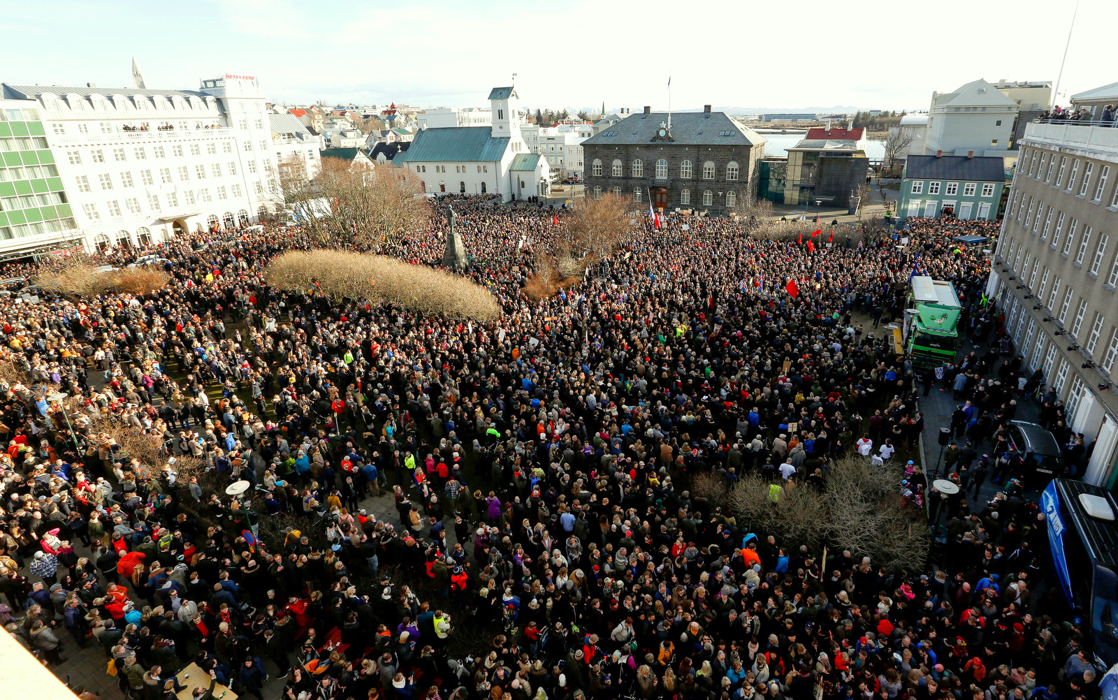 People who gather to demonstrate against Iceland's prime minister after allegations of corruption surfaced following the release of the Panama Papers, in Reykjavik. (AP/Brynjar Gunnarsson)