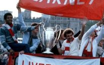 Howard Gayle (L) during his time with Liverpool. | Photo: Facebook / Howard Gayle