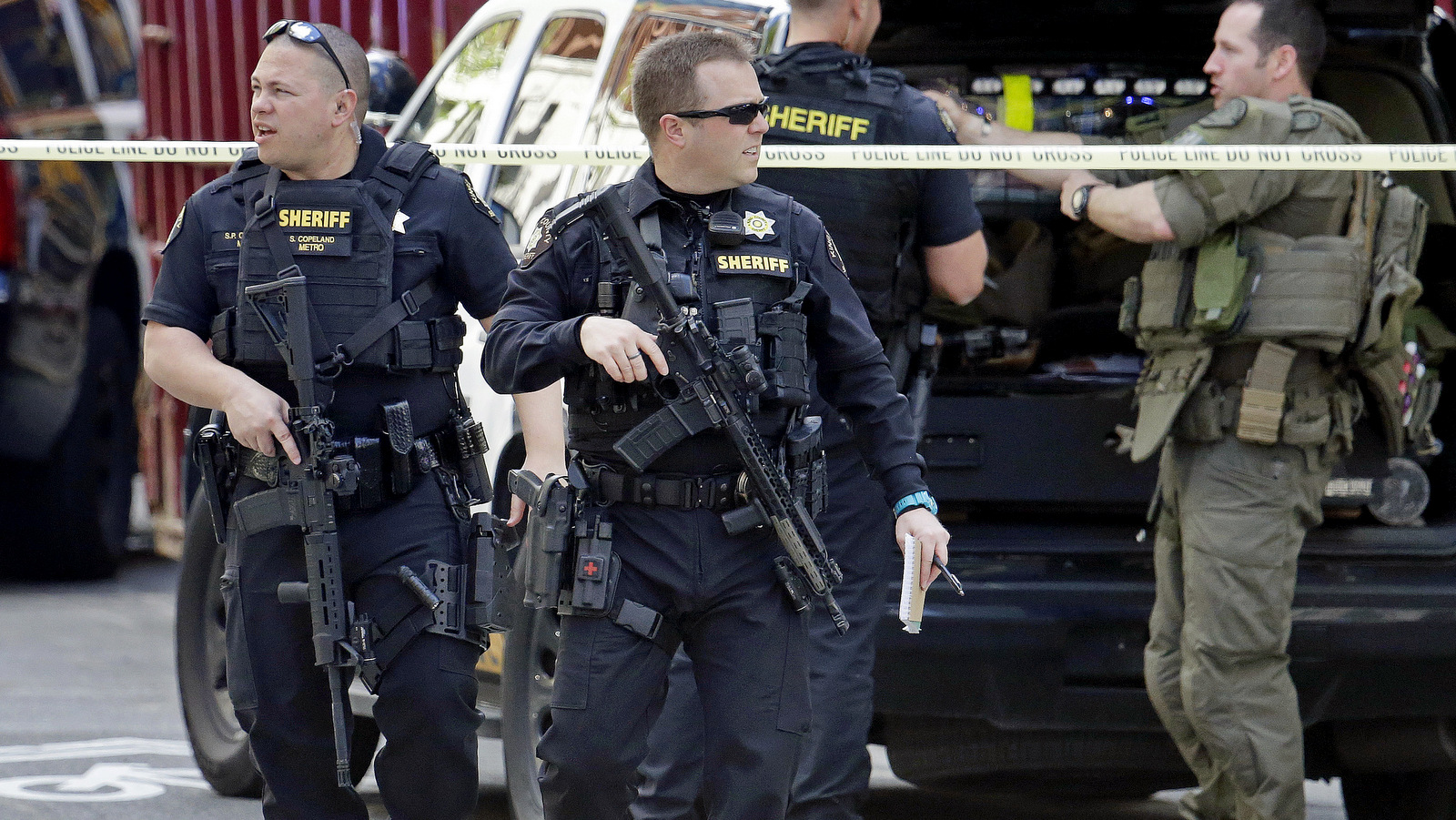Seattle Cops Sue Over Police Reforms, Claiming They Violate Officers' Second Amendment ...