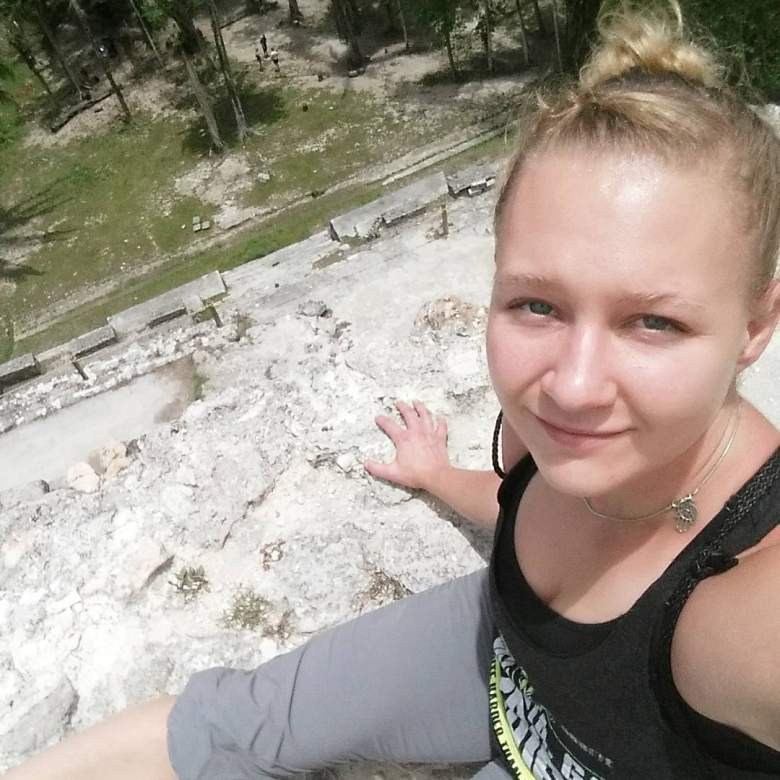 No bond for woman accused of leaking top-secret documents No bond for woman accused of leaking top-secret documents
