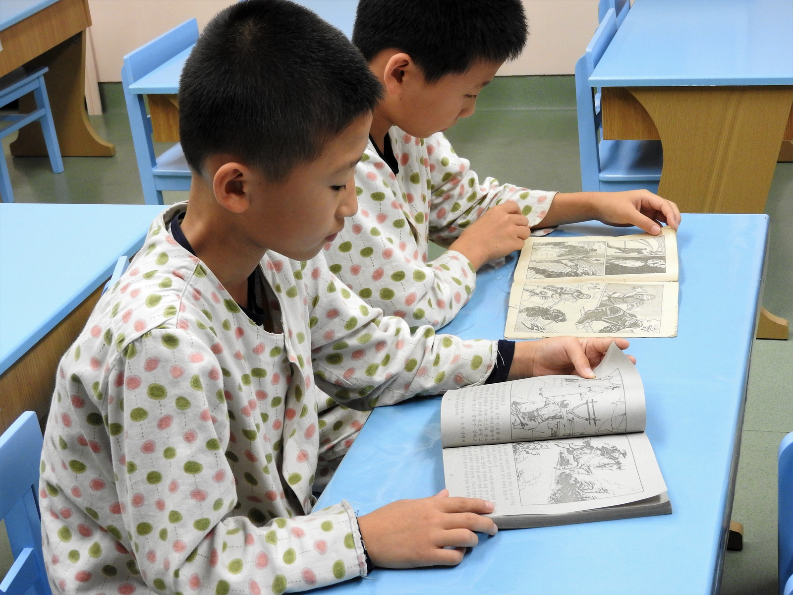 The Children's Hospital provides classes to inpatient children to continue their studies while in hospital. 