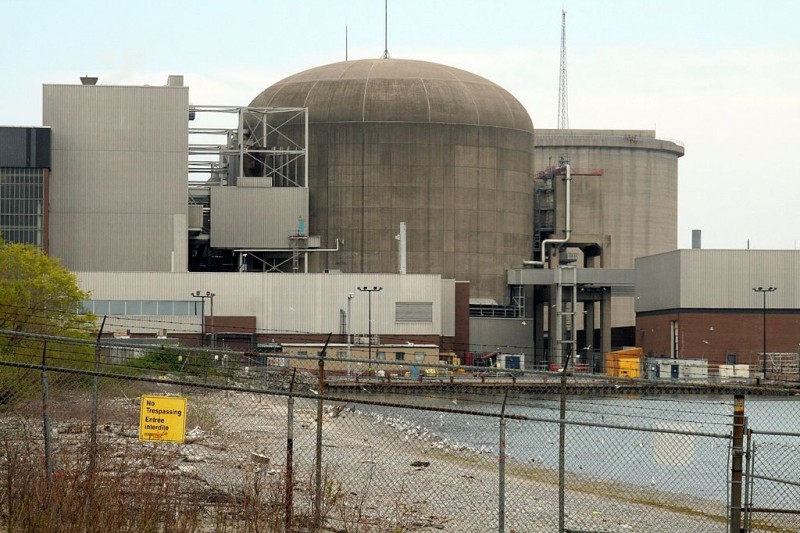 The Pickering Nuclear Plant in 2006. The plant was built near Port Hope, Ontario on the shores of Lake Ontario starting in 1966. (Flickr / ilker ender)