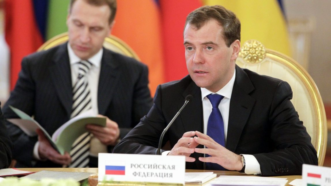 Medvedev: Military to counter US missile shield