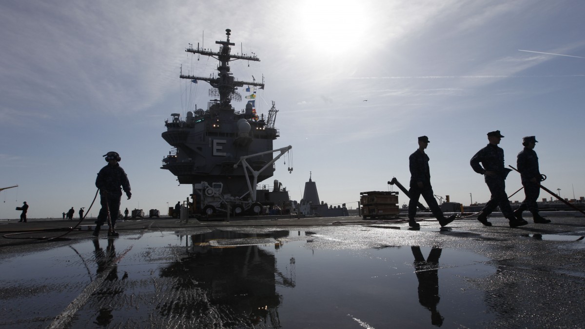 US Navy Deploys 2nd Aircraft Carrier To Gulf