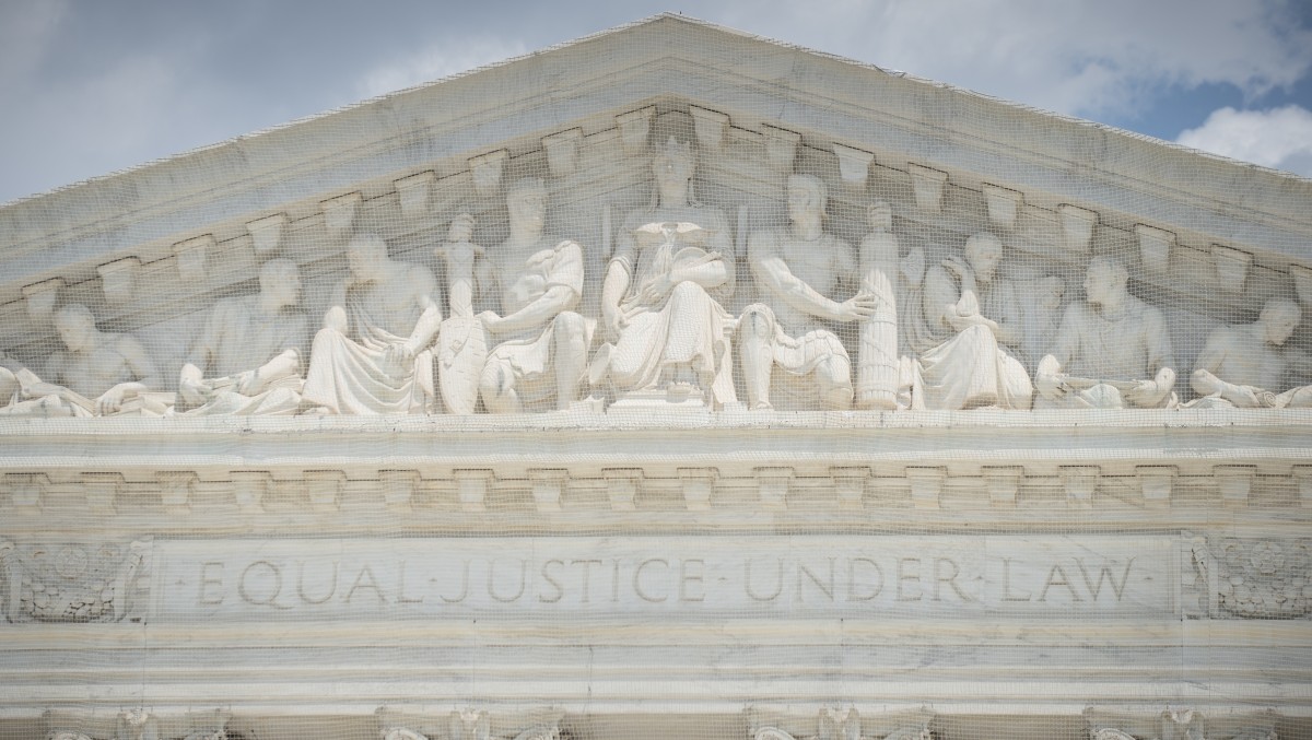 The U.S. Supreme Court upheld the Obama administration's health care law in a landmark 5-4 decision in Washington, DC, June 28, 2012. (Mannie Garcia / MintPress News 2012)