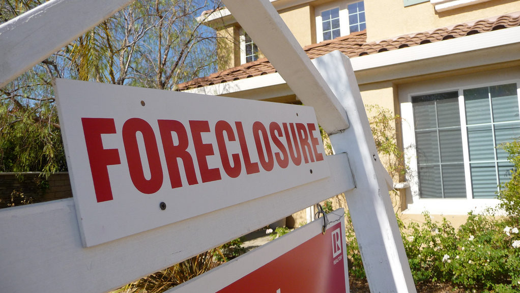 Those facing foreclosure in the United States are coming together to fight big banks in order to stop the foreclosure trends in the country. (Photo by Jeffery Turner)