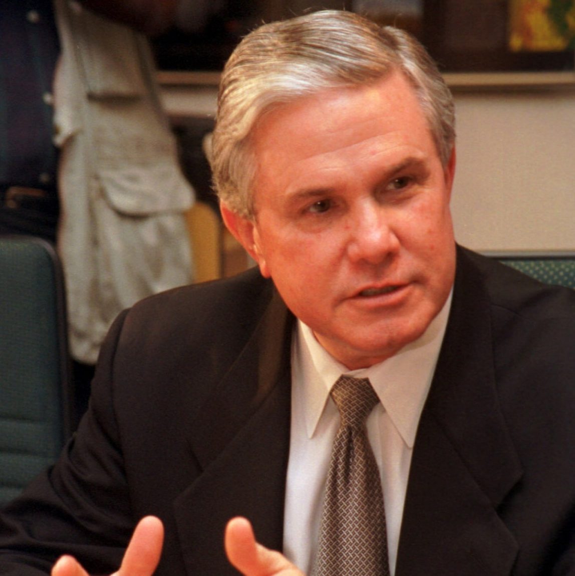House Agriculture Committee Chairman Larry Combest speaks during a meeting with Brazilian Agriculture Minister Marcus Vinicius Pratini de Moraes at the Agriculture Ministry in Brasilia, Brazil on Wednesday, Jan. 16, 2002. (AP Photo/Adriano Machado)