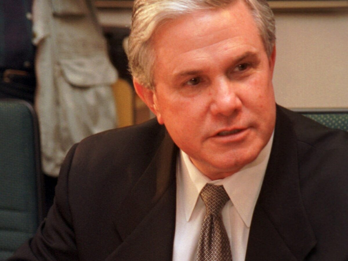 House Agriculture Committee Chairman Larry Combest speaks during a meeting with Brazilian Agriculture Minister Marcus Vinicius Pratini de Moraes at the Agriculture Ministry in Brasilia, Brazil on Wednesday, Jan. 16, 2002. (AP Photo/Adriano Machado)