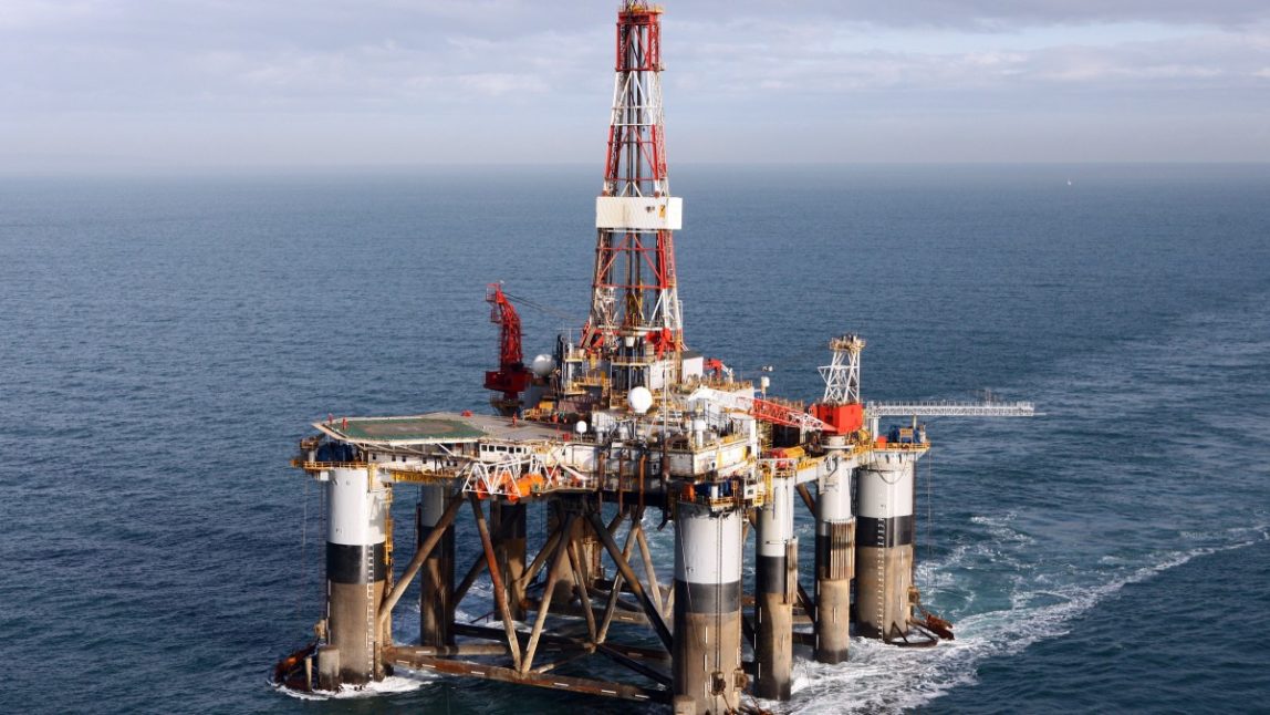 This photo taken late 2009 and made available by Diamond Offshore Drilling Monday Feb. 22, 2010 shows the semi-submersible oil drilling rig the Ocean Guardian under tow in British coastal waters. (AP Photo/Diamond Offshore drilling, ho)