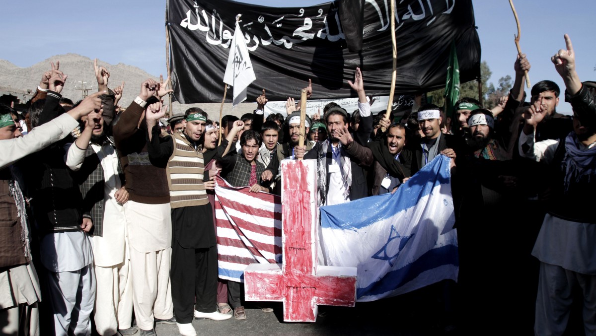 Afghan students at Nangarhar University chant slogans against during a protest against Israeli air strikes in Gaza, in the outskirt of Jalalabad east of Kabul, Afghanistan, Monday, Nov 26, 2012. (AP Photo/Rahmat Gul)
