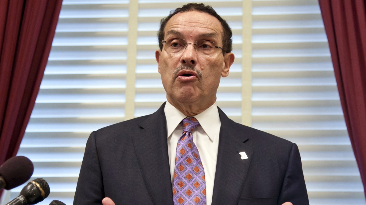 In this May 29, 2012 file photo, Washington Mayor Vincent Gray speaks at a news conference on Capitol Hill in Washington. A federal grand jury is investigating the awarding of the $38 million contract to run the District of Columbia lottery, a process that raises further questions about corruption in a city government already beleaguered by criminal prosecutions. (AP Photo/J. Scott Applewhite, File)