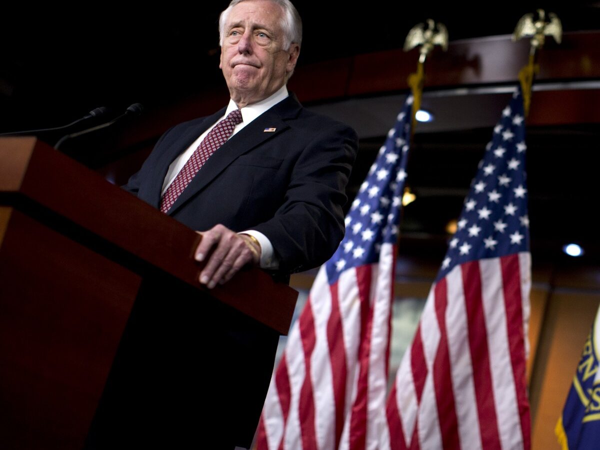 House Minority Whip Rep. Steny Hoyer of Md., pauses during a news conference on Capitol Hill in Washington, Thursday, Dec. 27, 2012, where he urged House Republicans to end the pro forma session and call the House back into legislative session to negotiate a solution to the fiscal cliff. (AP Photo/ Evan Vucci)