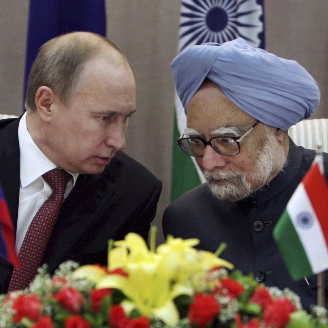 Russia, India Sign Weapons Deals Worth Billions