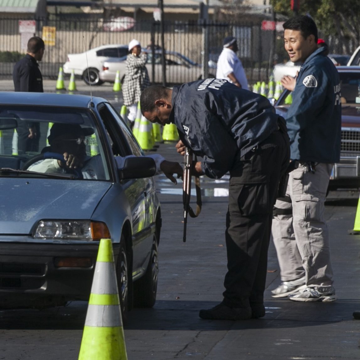 Thousands Line Up In LA To Swap Guns For Grocery Store Gift Cards In Buyback