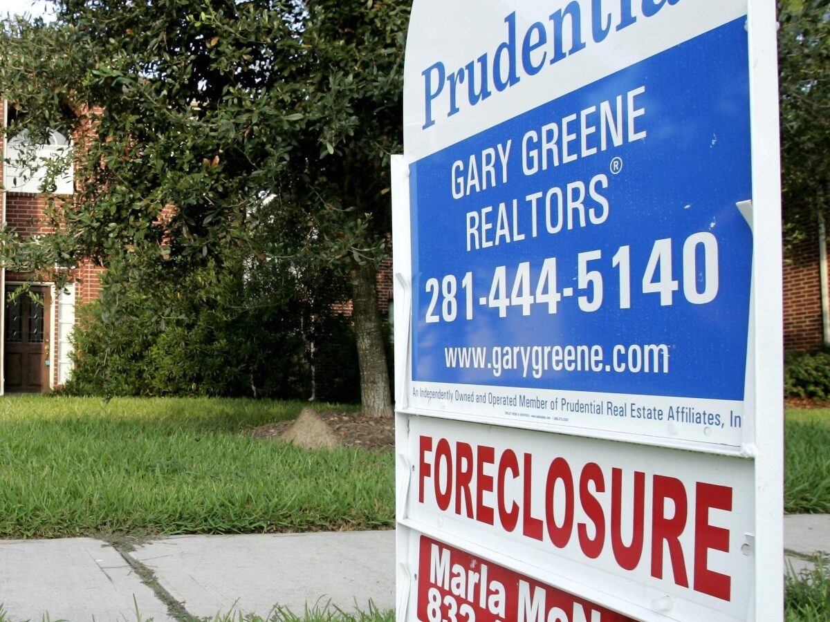A foreclosure home for sale is shown in this Aug. 22, 2006 file photo taken in Spring, Texas. (AP Photo/David J. Phillip, File)