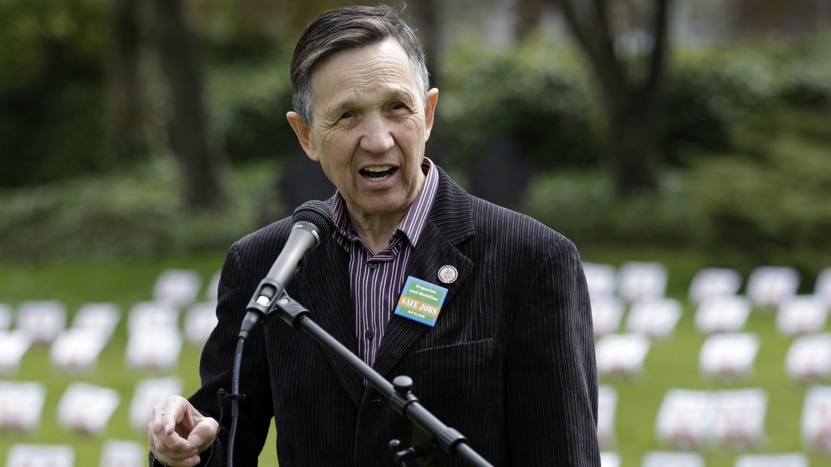 U.S. Rep. Dennis Kucinich, D-Ohio, speaks Thursday, April 28, 2011, in at Western State Hospital in Lakewood, Wash., at a union-sponsored event to remember workers killed on the job in Washington state and call attention to workers assaulted on the job at the hospital. (AP Photo/Ted S. Warren)