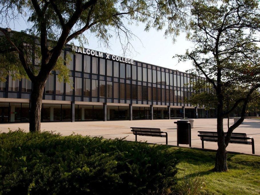 Study: Community Colleges Are Racially Segregated — To The Detriment Of Minorities