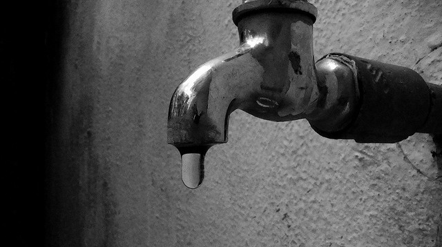 After analyzing water samples from 201 municipal water systems from 43 states, the Environmental Working Group found chemicals considered probable human carcinogens in every single water system they tested. (Photo/Smitha Murthy via Flickr)