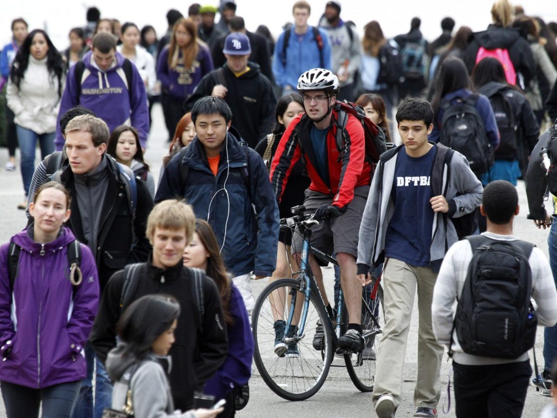 Obama Administration: Yes, Colleges Should Aim To Have Diverse Students