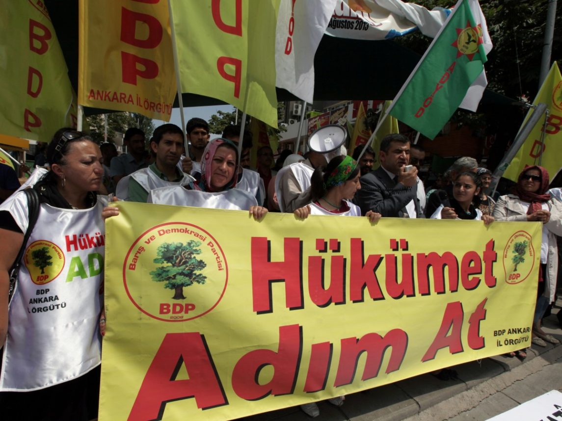 Despite Peace Talks, Kurdish Rifts Persist In Turkey