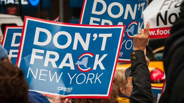 An anti-fracking demonstration outside New York Governor Andrew Cuomo's office on Oct. 12, 2012. (Photo/CREDO.fracking via Flickr)