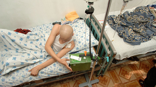 A child with cancer in a hospital. (Photo/Lance Cheung via Flickr) 