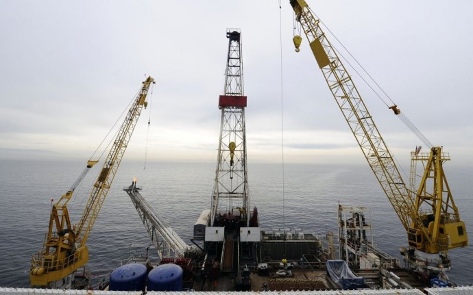 Offshore oil drilling platform 'Gail' operated by Venoco, Inc. (AP Photo/Chris Carlson)