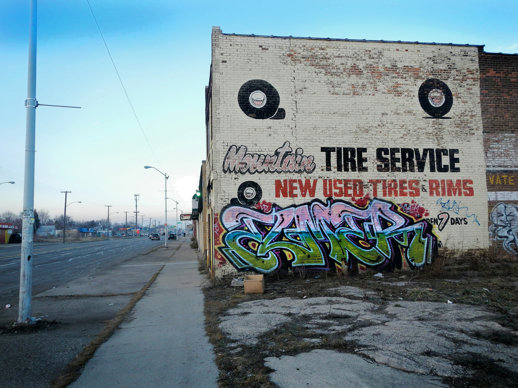 detroit gang graffiti