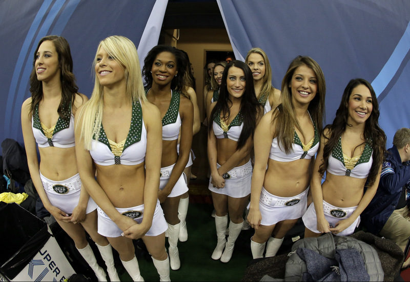 NFL Teams Boo’ed Over Cheerleader Pay Practices