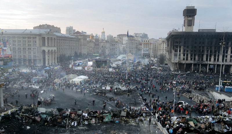 Ukraine: President, Opposition Sign Crisis Deal
