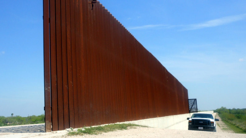 Border Patrol Agent Kidnaps, Rapes Illegal Immigrant Then Commits Suicide