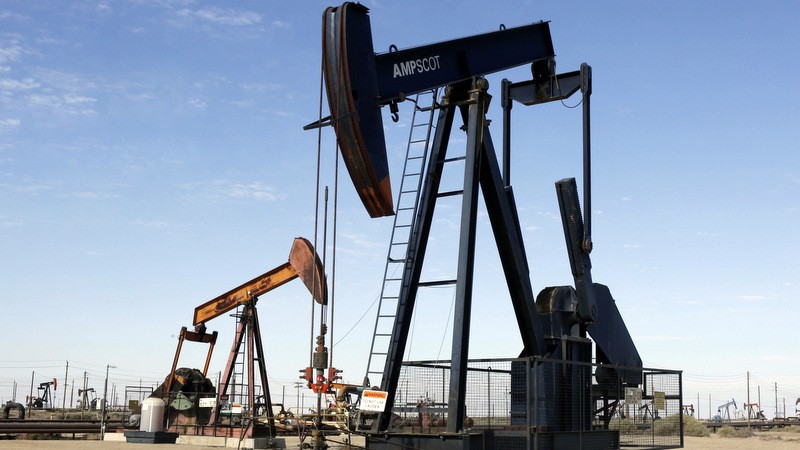 Oil pumps operate near Lost Hills, Calif. (AP/Rich Pedroncelli)