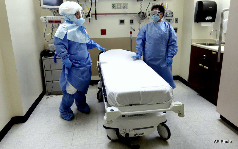 After 1st Ebola Case In NYC, 3 Others Quarantined