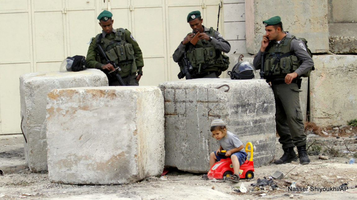 israel detains kids