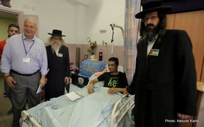 Rabbi hirsh visits those wounded in Israel's latest assualt on Gaza. July, 2014.