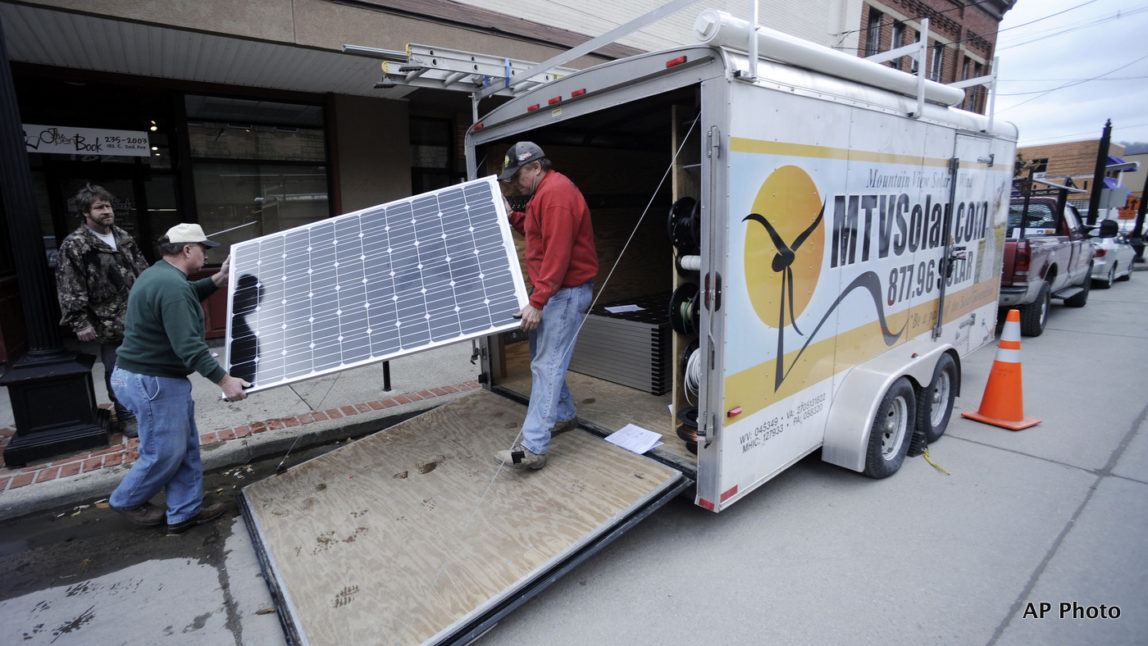 West Virginians Look Toward The Sun, Say No To Coal, Fracking