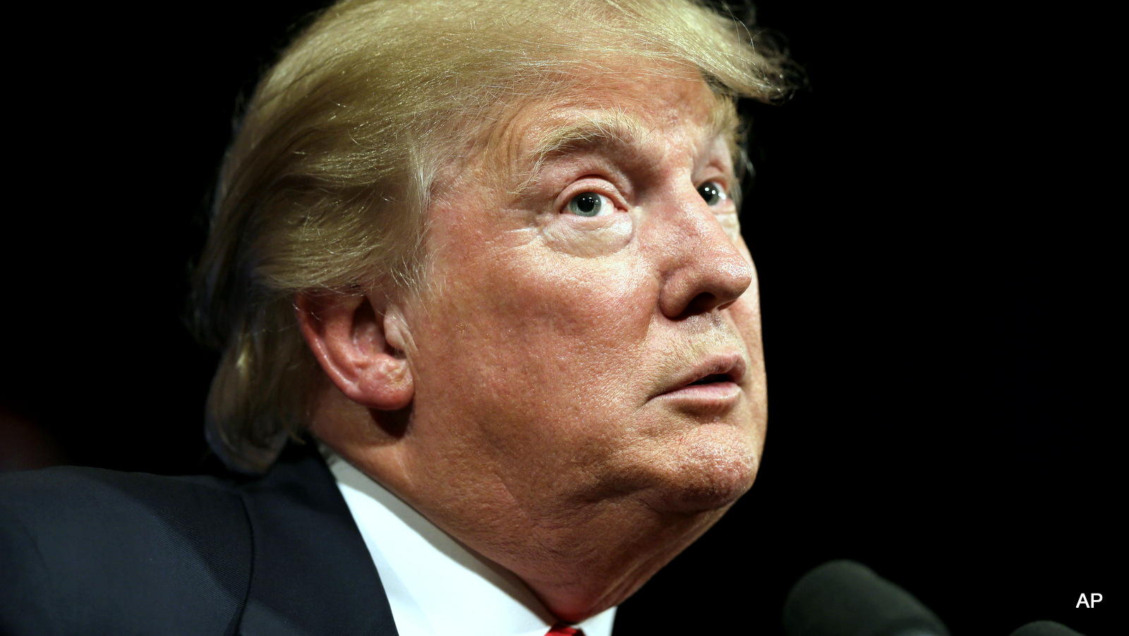 Donald Trump speaks to supporters during a rally