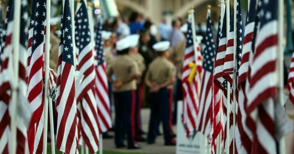 Video de marines estadounidenses que orinan sobre cadáveres amenaza conversaciones de paz