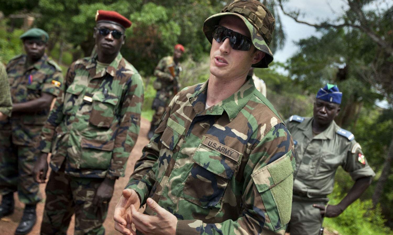 ﻿ US Army special forces with troops from the Central African Republic and Uganda, in Obo, Central African Republic. (AP Photo/Ben Curtis)