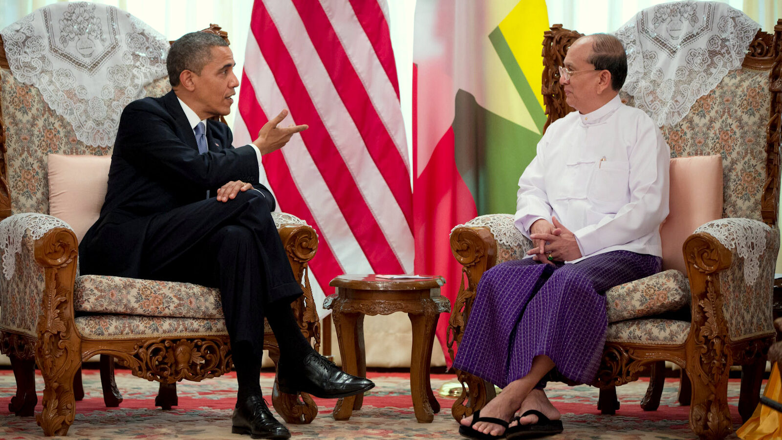 President Barack Obama holds a meeting with President Thein Sein of Burma at the Burma Parliament Building in Rangoon, Burma, Nov. 19, 2012. (Official White House Photo by Pete Souza)