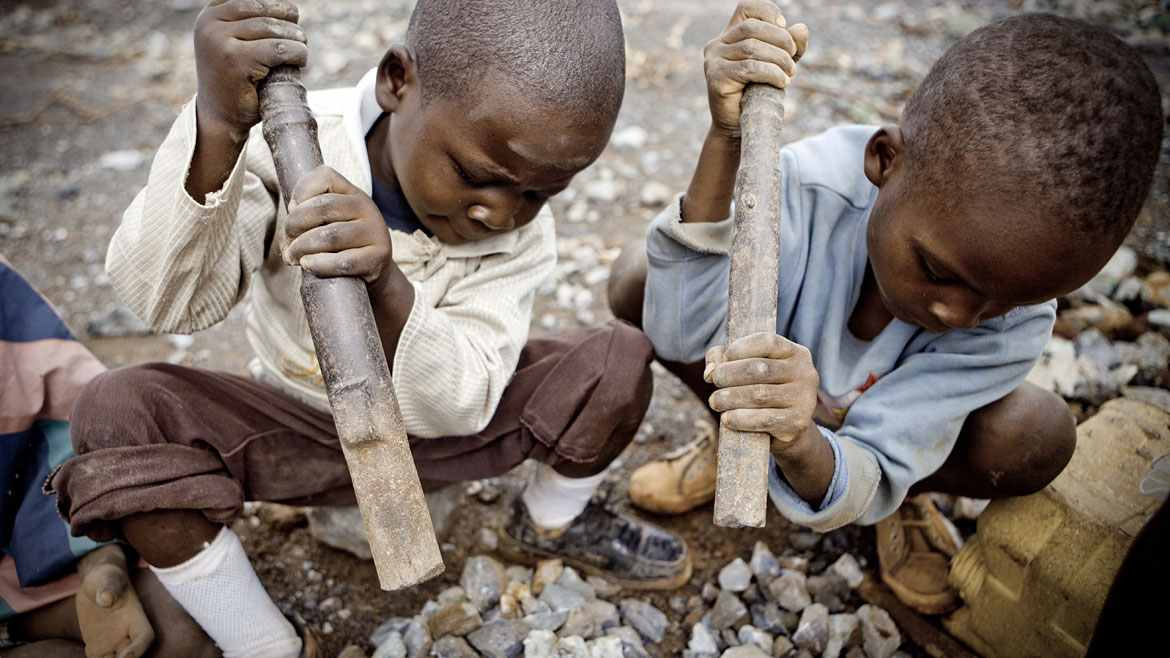 Half of the workforce of the artisanal mining sector is comprised of children. Without viable economic alternatives, most children must join their parents in rudimentary mining pits. Children as young as two years transport, wash, and crush minerals to earn half a dollar a day.