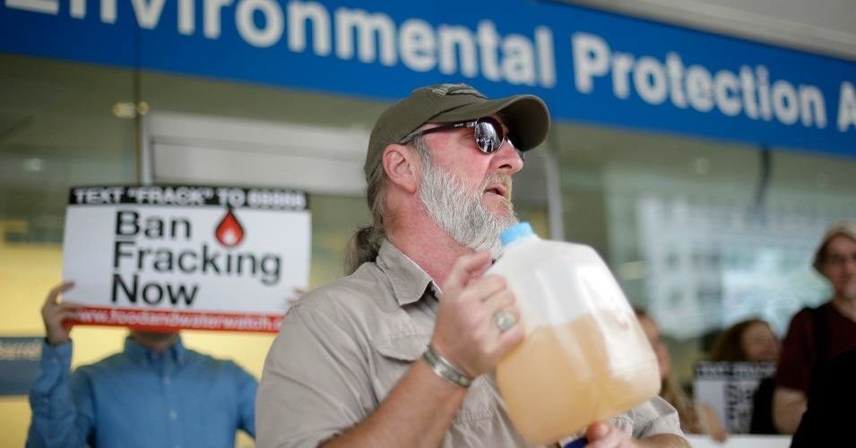 "$4.2 million will not bring back drinkable well water to the long-suffering families of Dimock, Pennsylvania," said anti-fracking activist Sandra Steingraber on Thursday. (Photo: AP)