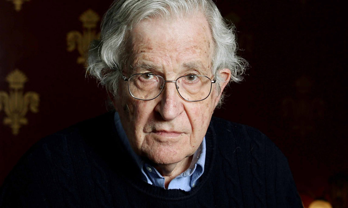 Noam Chomsky和其他人对巴西法西斯候选人发出警告