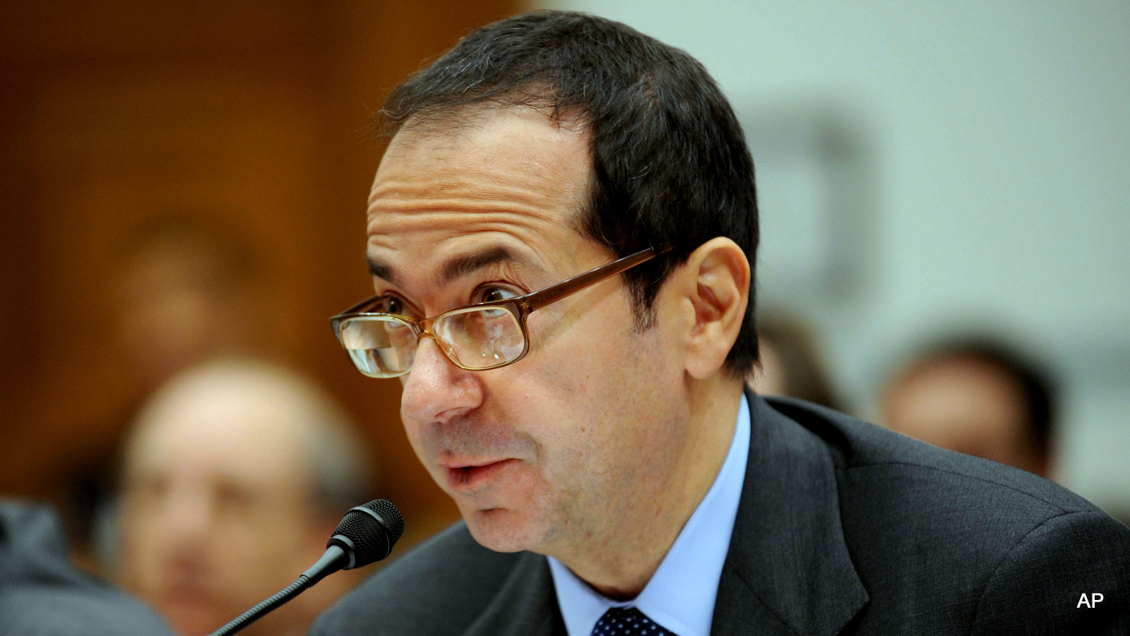 Paulson & Company, Inc. President John Alfred Paulson testifies on Capitol Hill in Washington, Thursday, Nov. 13, 2008, before the House Oversight and Government Reform Committee hearing on "Hedge Funds and the Financial Market". (AP Photo/Kevin Wolf)