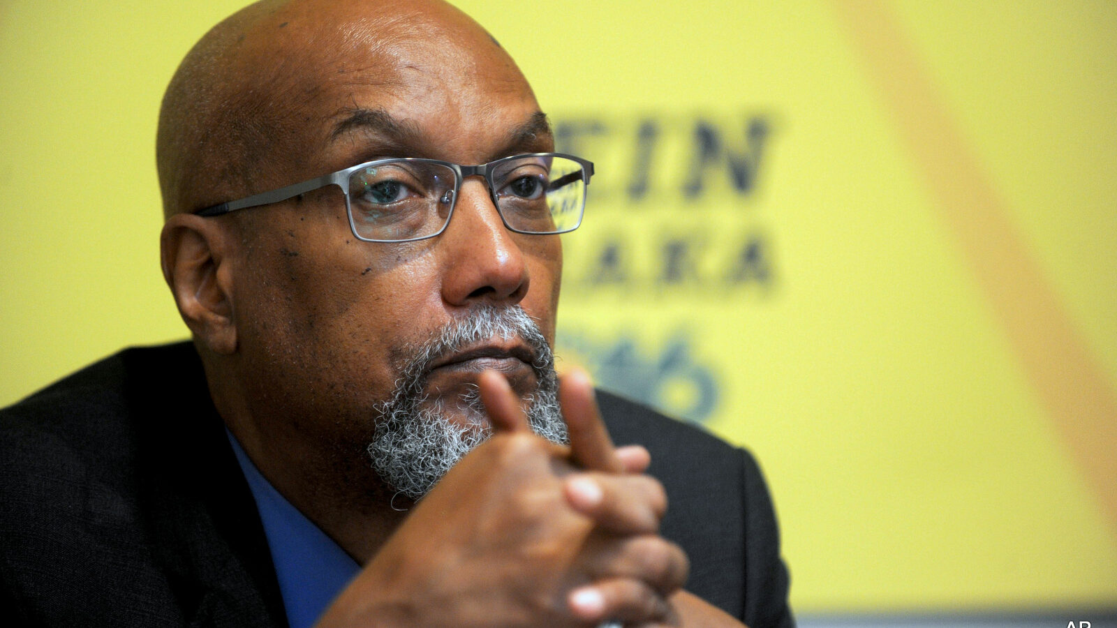 Green Party presidential nominee Jill Stein and running mate Ajamu Baraka discuss the 'Green New Deal' via press conference.