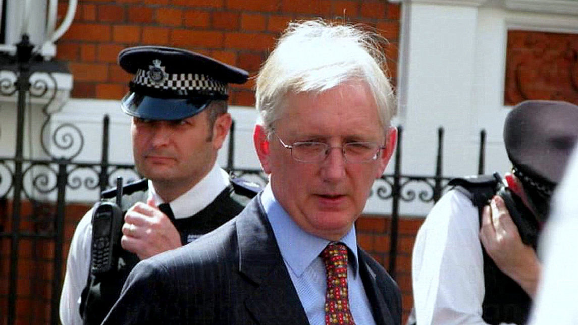 US Denies Entry To Former British Ambassador Who Was Set To Present Whistleblower Award