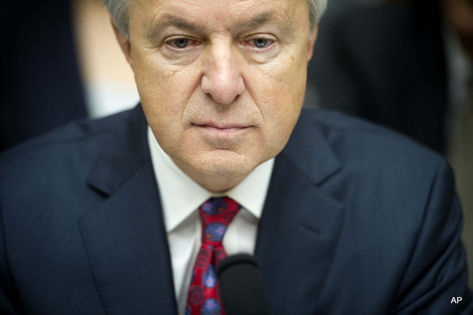 Wells Fargo CEO John Stumpf testifies on Capitol Hill in Washington, before the House Financial Services Committee investigating Wells Fargo's opening of unauthorized customer accounts.