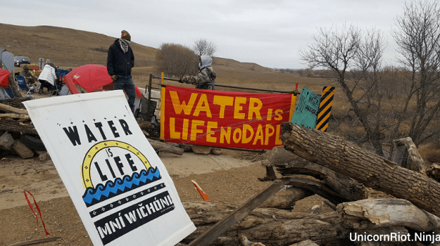 Tensions Rise As Pipeline Construction Nears #NoDAPL Blockade
